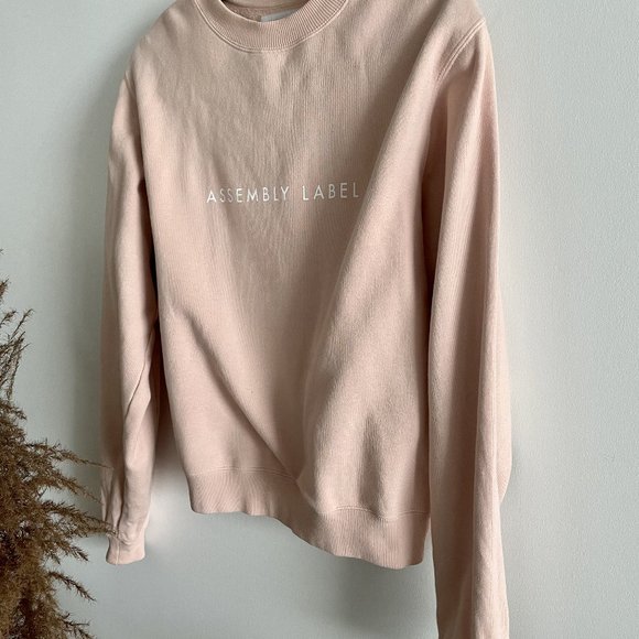 ASSEMBLY LABEL FLEECE SWEATSHIRT in Rosewater - Picture 4 of 4